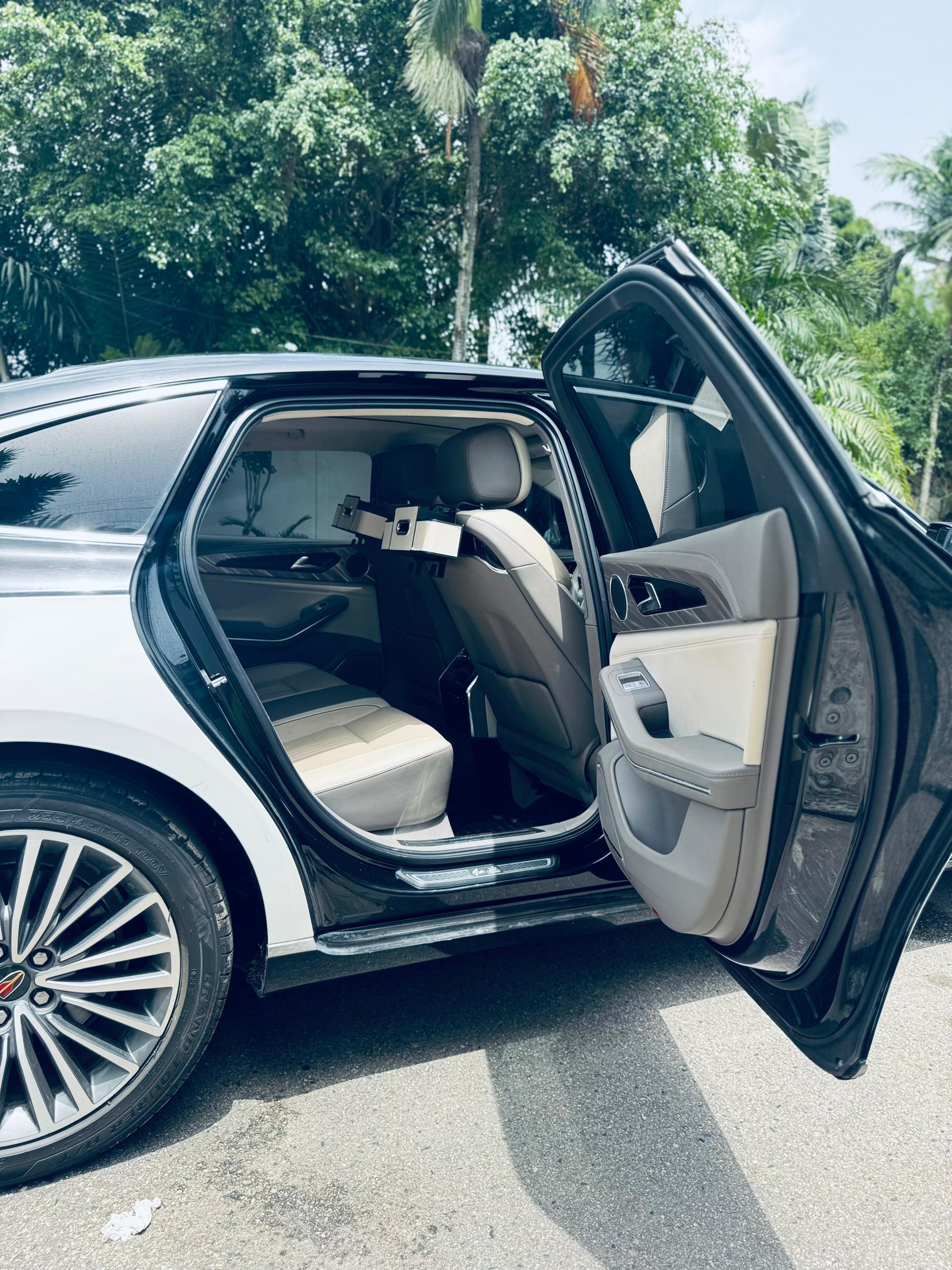 2020 Mercedes-Maybach S-Class view 3