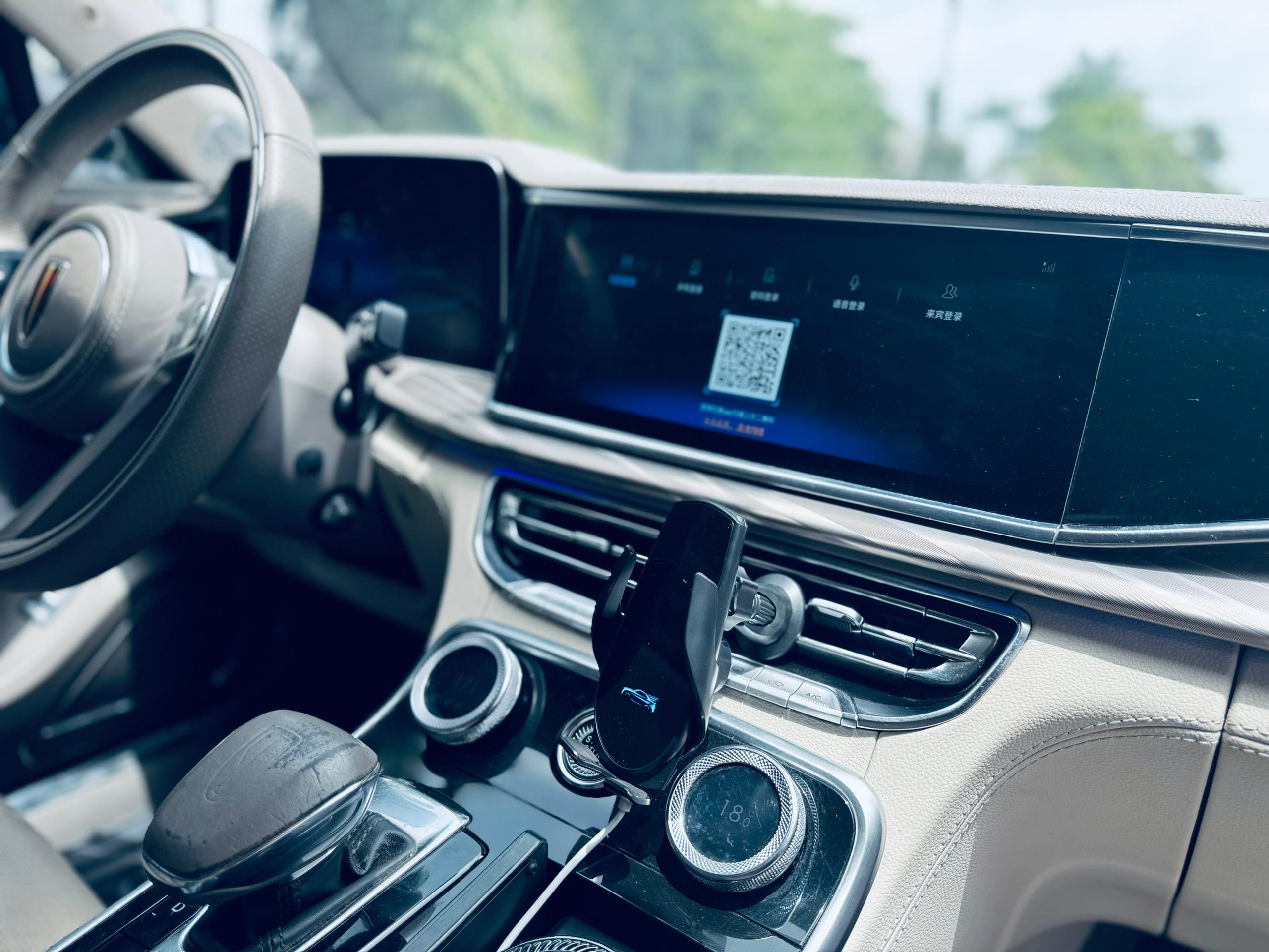 2020 Mercedes-Maybach S-Class view 4