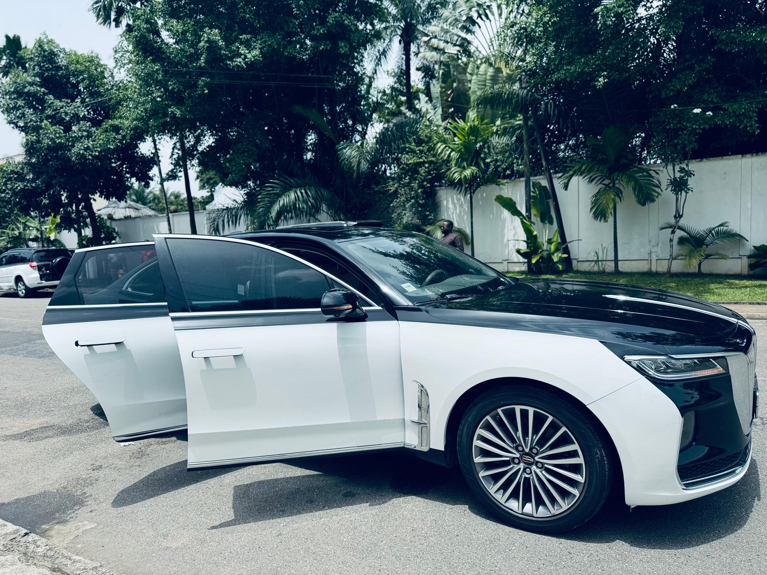 2020 Mercedes-Maybach S-Class view 5